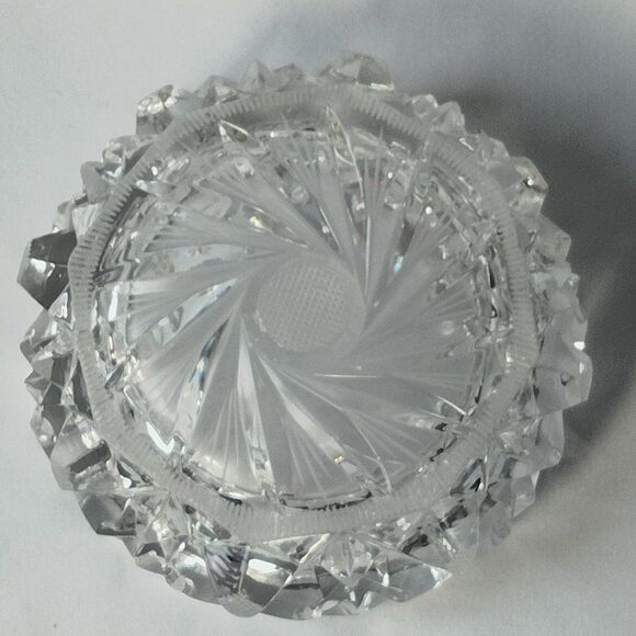 Heavy Cut Glass Bowl or Ashtray Vintage 70s - Picture 5 of 5